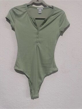 Rue21 Sage Green Ribbed Short-Sleeve Snap Front One-Piece